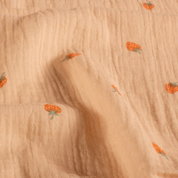 Muslin fabric Strawberries Old Pink