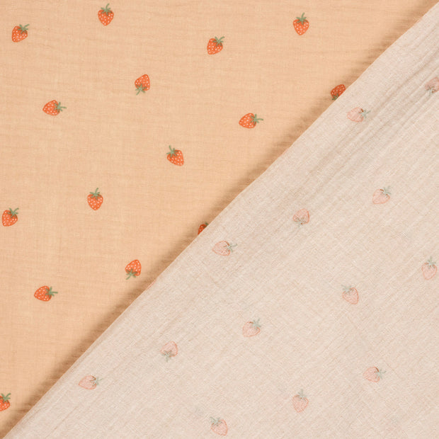 Muslin fabric Strawberries printed 