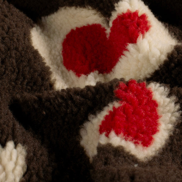Sherpa Fleece tissu cœurs Marron Foncé