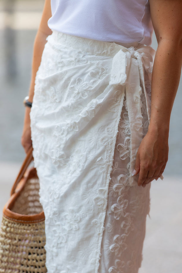  fabric Flowers White