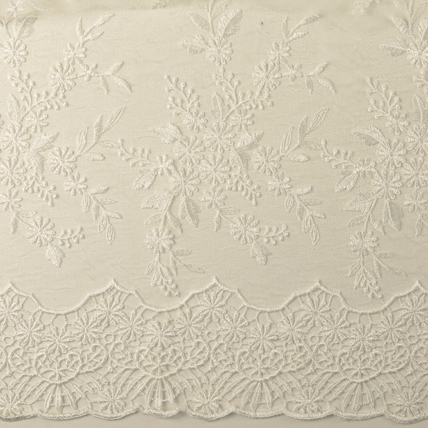 Lace fabric Flowers embroidered with border 