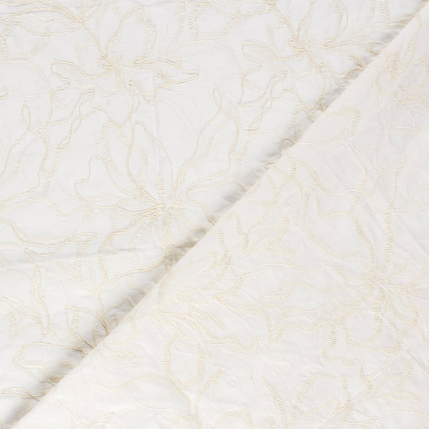  tissu fleurs brodé 